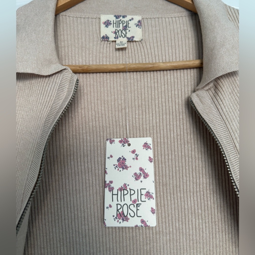 Beige Ribbed Zip-Up Cardigan size medium - Picture 2 of 10